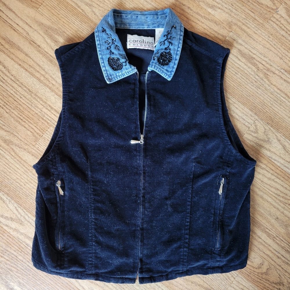 Vintag black suede vest w/ Jean embroidery collar.